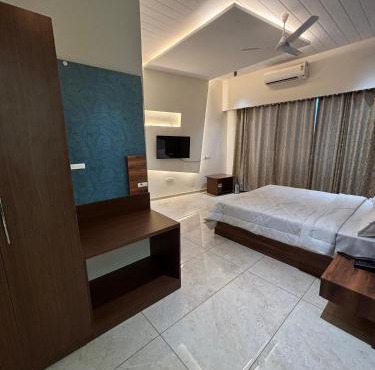 HOTEL ANANTA