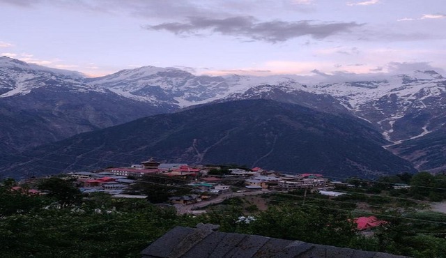 Hotel Apple Pie Kalpa