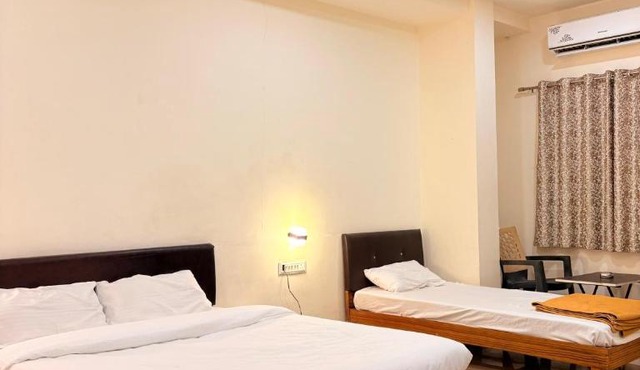 Hotel aroma 3