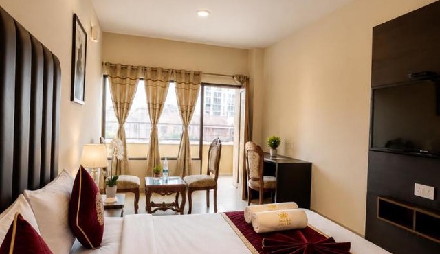 Hotel Balzan Suites Patiala ! Steps from Bus Stand ! Near Punjabi University ! Free Parking