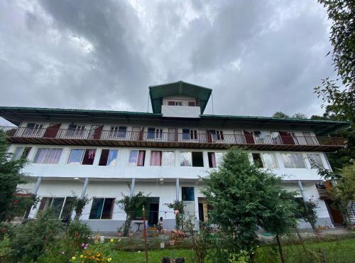 Hotel Chandra Paradise