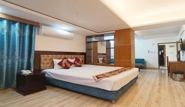 Hotel D Palace