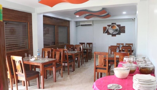 Hotel Darshan- Double room #1