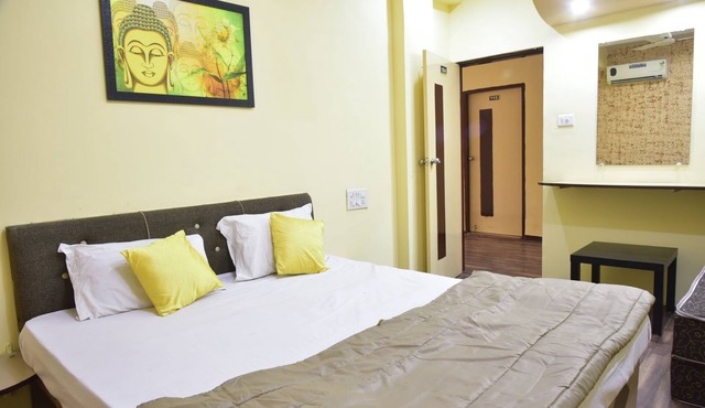 Hotel Drishti Inn