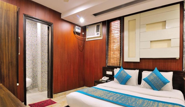 Hotel Gold Star Inn - Paharganj