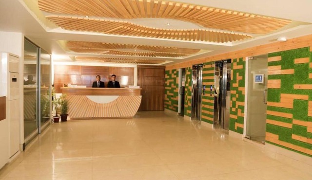 Hotel Golden Hill