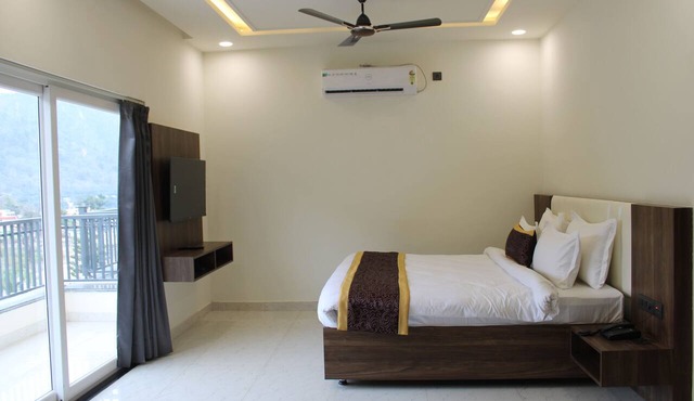 Hotel Grand Nitara