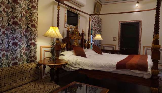 Hotel Heritage