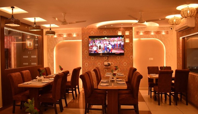 Hotel Kailash Near Deoria Baraon Rd