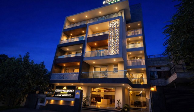 Hotel Keshav Residency - Medicity Gurugram, near Medanta Hospital