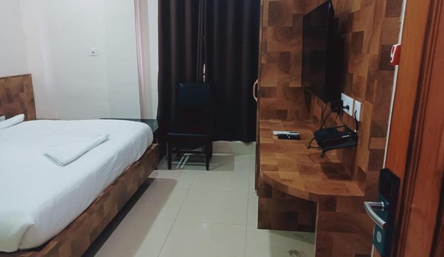 HOTEL KNIGHT INN GUWAHATI