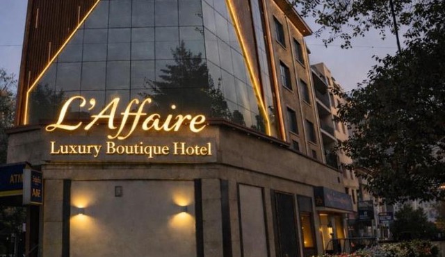 Hotel Laffaire Select Near Rajori Metro