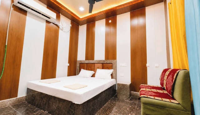 Hotel Namo Ji Palace Ayodhya