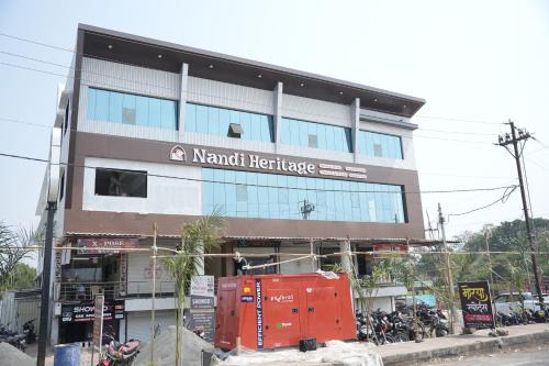 Hotel Nandi Heritage Pusad