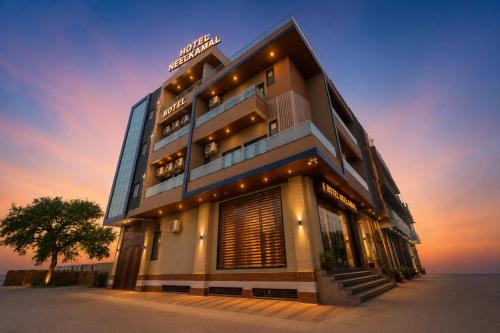 Hotel Neel Kamal-Near KhatuShyamJi Temple