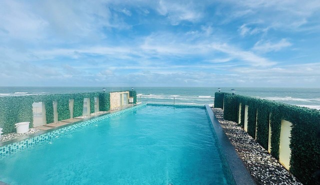 Hotel nr. Marine Drive Puri Bay Suites