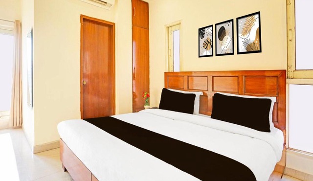 Hotel O by OYO Sector 45 Formerly Manyavar