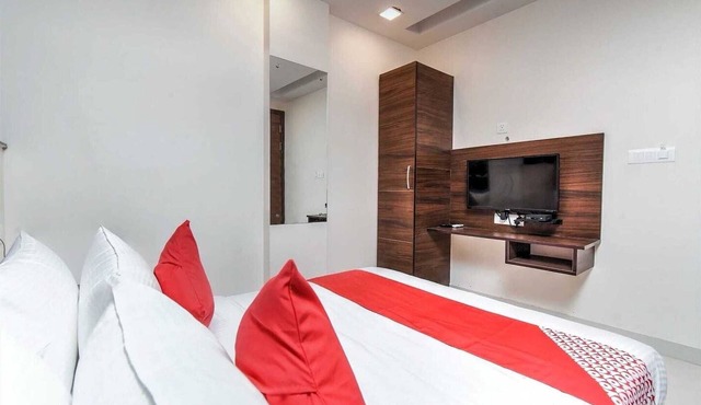 Hotel O Delhi Technological University