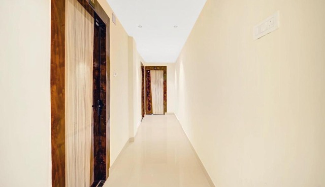 HOTEL O DIVIRA INN
