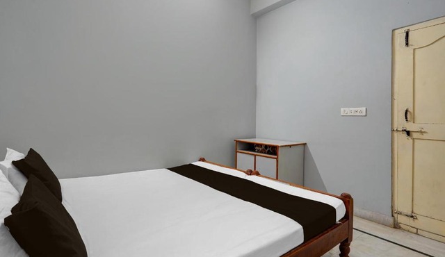 Hotel O Ekashila lodge