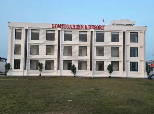 Hotel O Gomti Garden And Resort