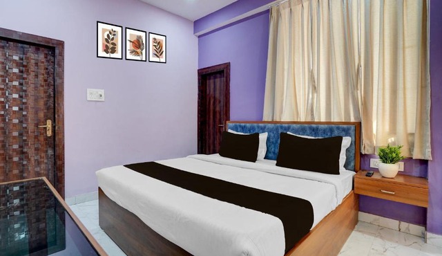 Hotel O Regal Retreat