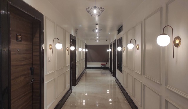 Hotel Obsidian Blue