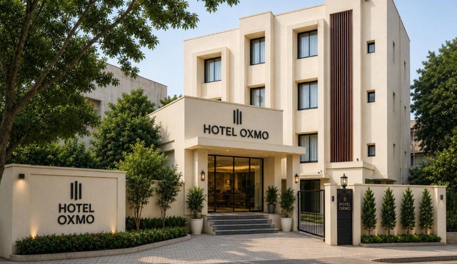 Hotel Oxmo Delhi Airport