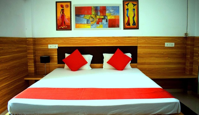 Hotel Parth
