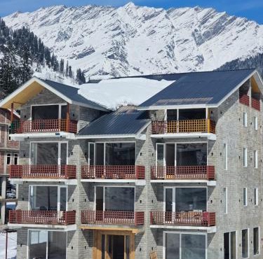 Hotel Patalsu