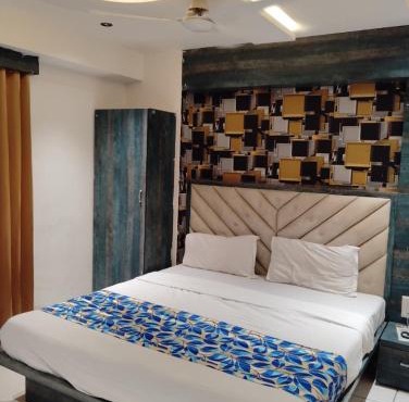 Hotel Pinnacle Sky