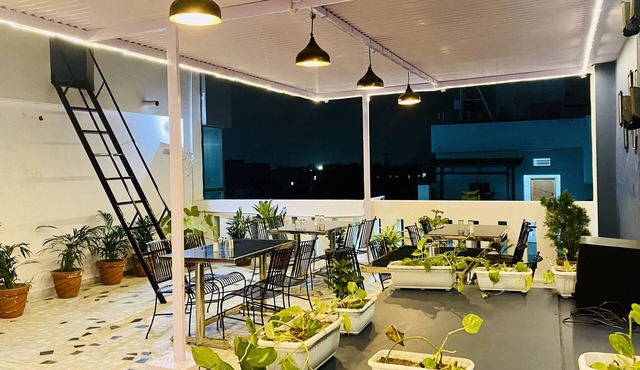 Hotel Pulse Inn