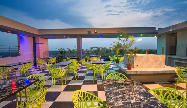HOTEL PUSHPO BILASH