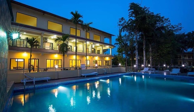 Hotel Rainforest in Sauraha