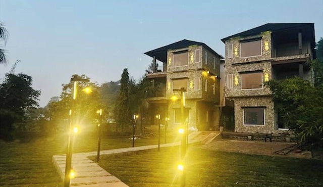 Hotel Ramjay Corbet jungle Resort Rampur
