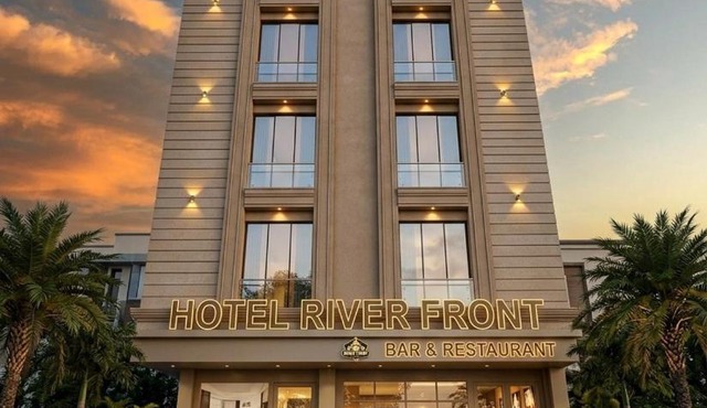 Hotel River Front