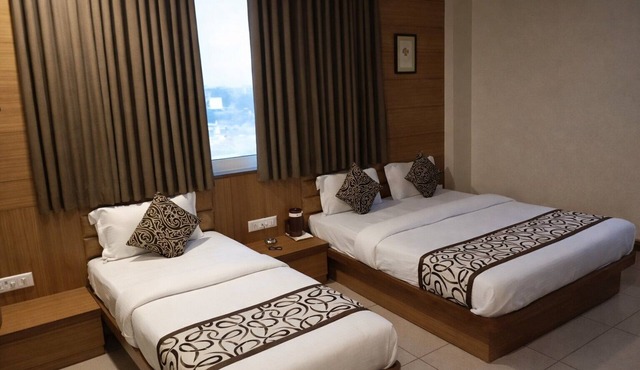 Hotel RK Palace