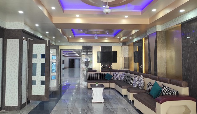 Hotel Royal Palace
