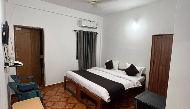 Hotel Sai Deep Place