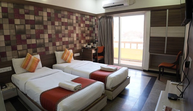 Hotel Samrat