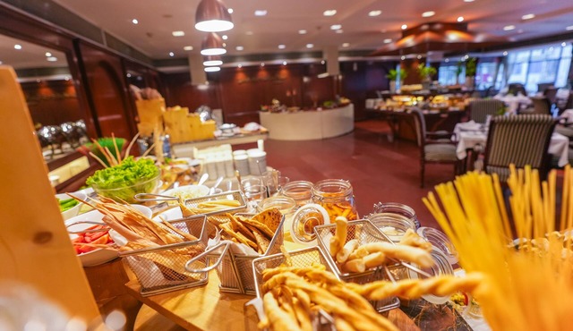 Hotel Sarina