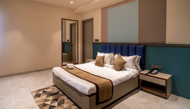 Hotel Shagun Farm Raipur