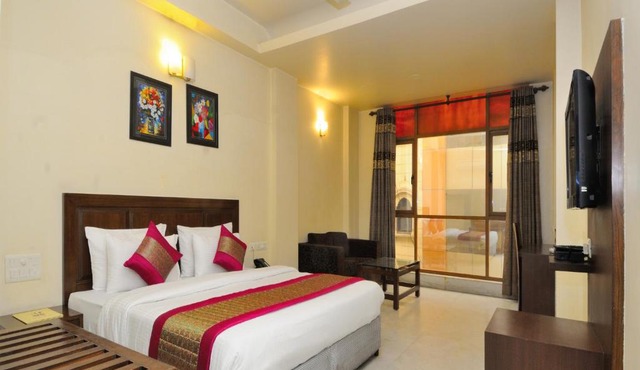 Hotel Shanti Villa- New Delhi Railway Station