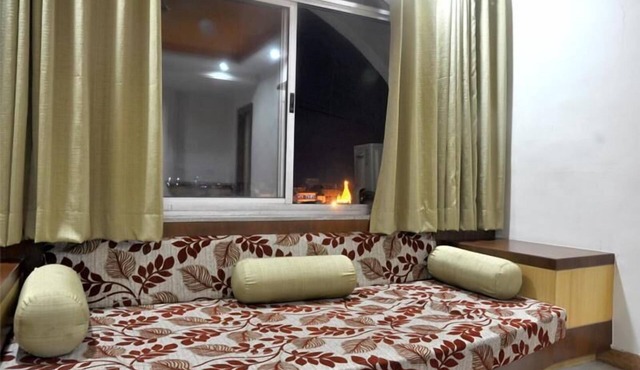 Hotel Sharan in Rahata