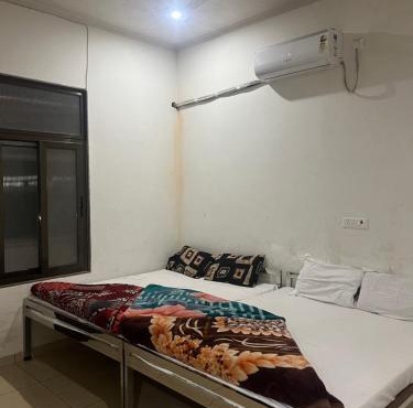 Hotel Shiv Mahima