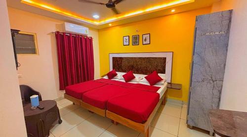 Hotel Shivam palace