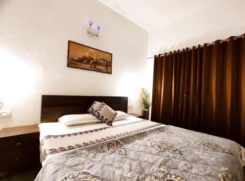 HOTEL SKY HIGH RESIDENCY - Premium Property By SKY Hotels & Homestays