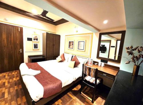Hotel Star Ve' Near New Delhi railway station& connaught Place