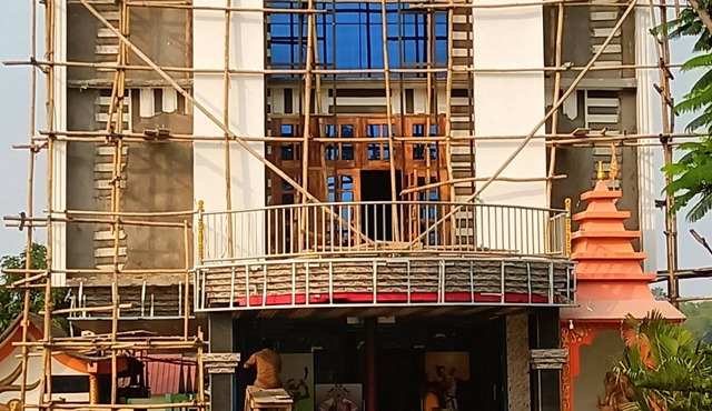 Hotel Sunjukti by Roh