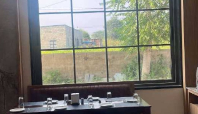 Hotel Surbhi Grant